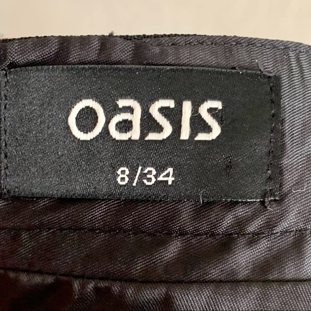 OASIS Floral Crepe Colorful Mini Skirt - Picture 2 of 14